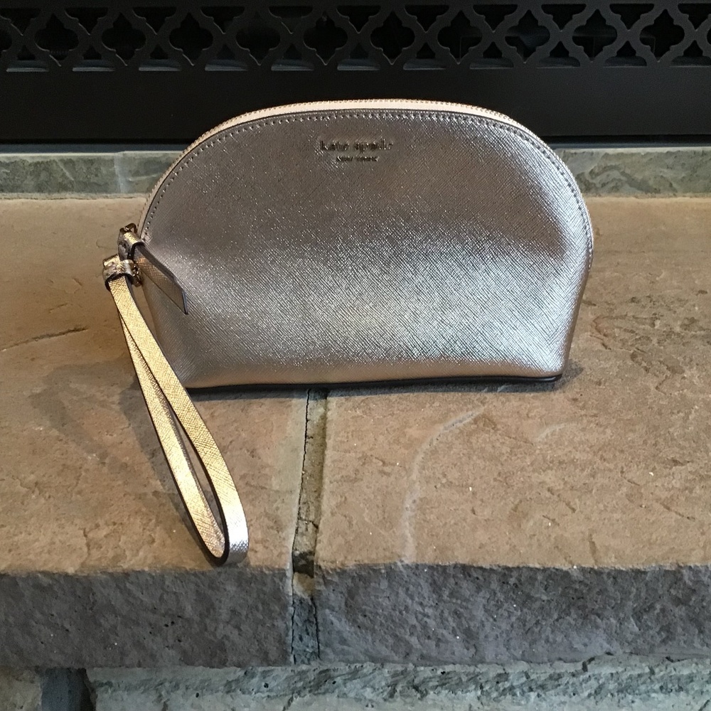 Kate Spade NWOT wristlet